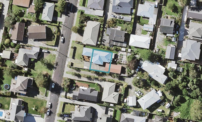 2B Bledisloe Street, Cockle Bay, Auckland - Carousel 1