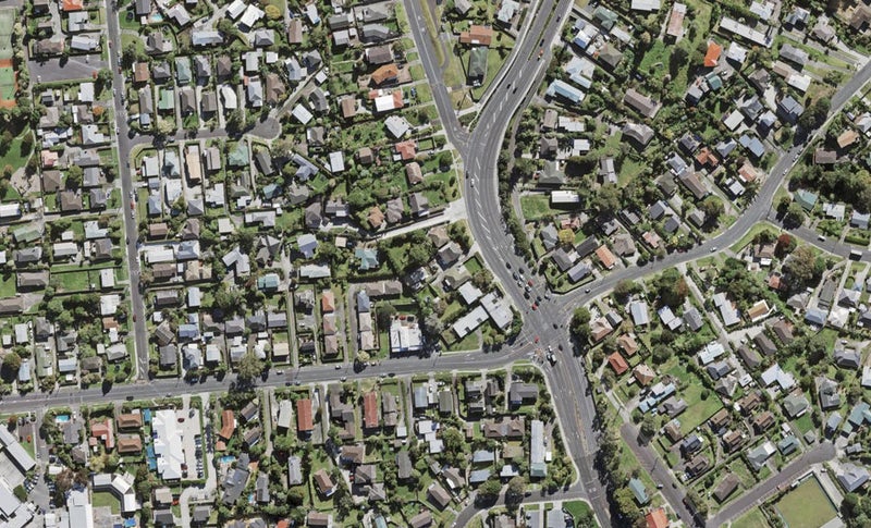 1/508 Glenfield Road, Bayview, Auckland - Carousel 1