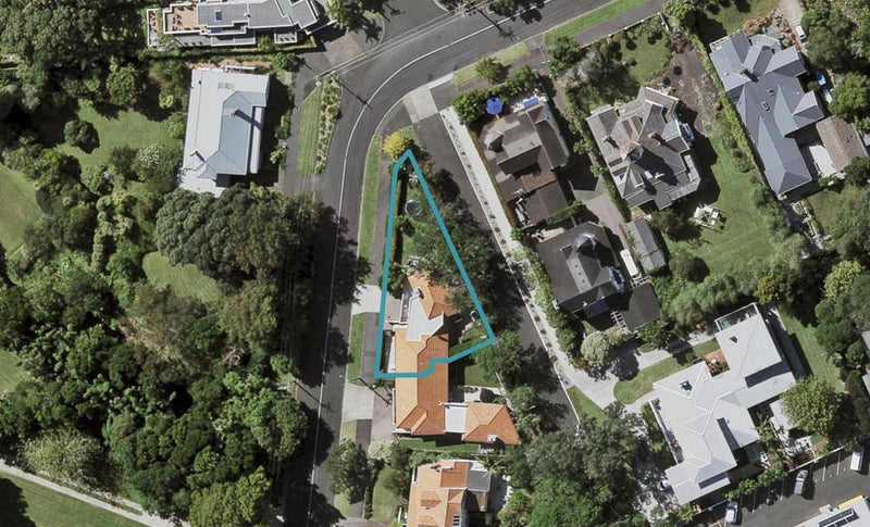 47 Stanley Point Road, Stanley Point, Auckland - Carousel 1
