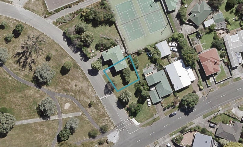 4 Avalon Park Drive, Avalon, Lower Hutt - Carousel 1