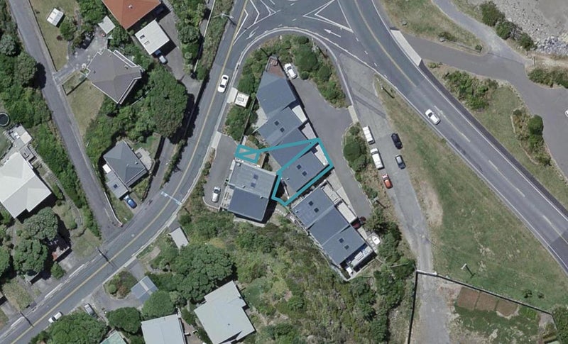 350 Queens Drive, Lyall Bay, Wellington - Carousel 1