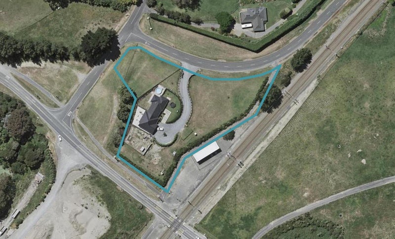 6 King Arthur Drive, Otaihanga, Paraparaumu - Carousel 1
