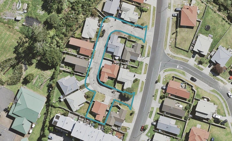 72 Albionvale Road, Glen Eden, Auckland - Carousel 1