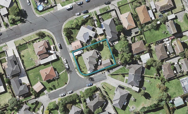 4 Tui Street, Belmont, Auckland - Carousel 1