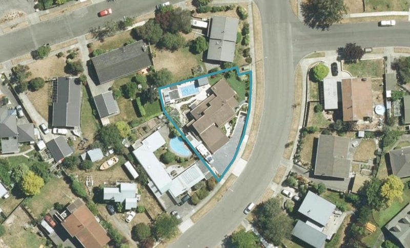 8 Hillcrest Avenue, Witherlea, Blenheim - Carousel 1