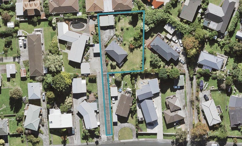 56 Kirby Street, Glendene, Auckland - Carousel 1