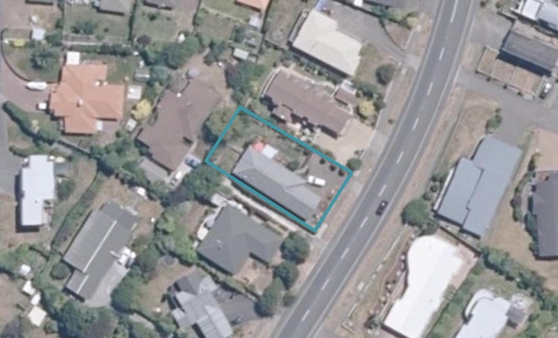 44 Arrowsmith Avenue, Waipahihi, Taupo - Carousel 1