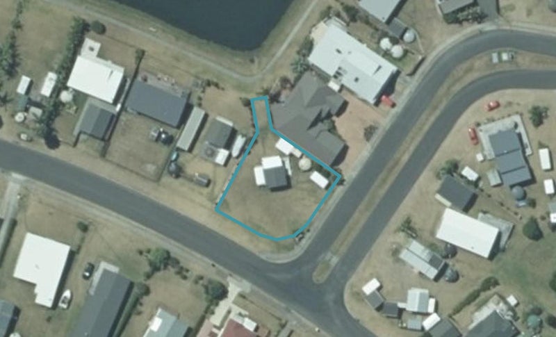 45 Scott Drive, Cooks Beach - Carousel 1