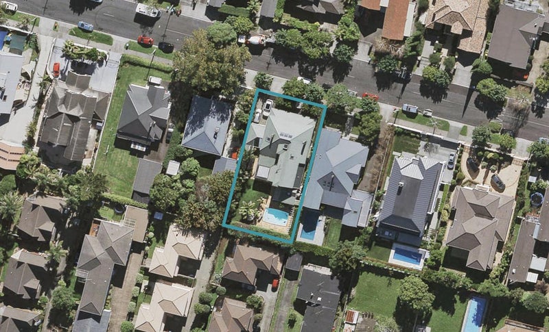 16 King George Avenue, Epsom, Auckland - Carousel 1