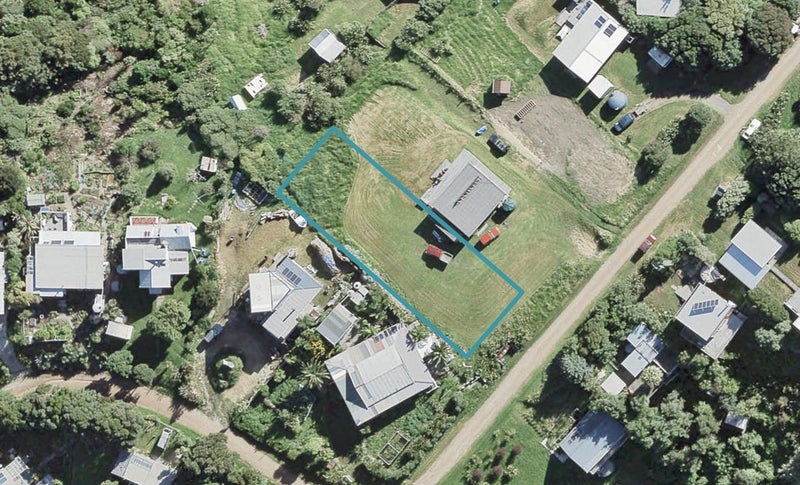 30 Ocean View Crescent, Rakino Island, Auckland - Carousel 1