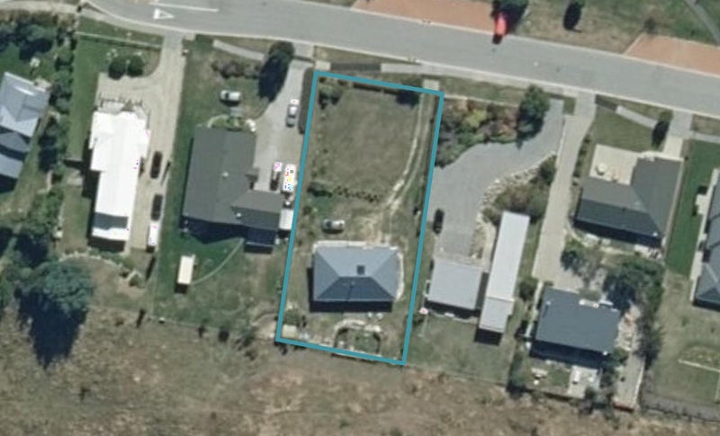 6 Allenby Place, Wanaka, Wānaka - Carousel 1