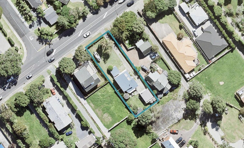 873 Whangaparaoa Road, Manly, Whangaparaoa - Carousel 1
