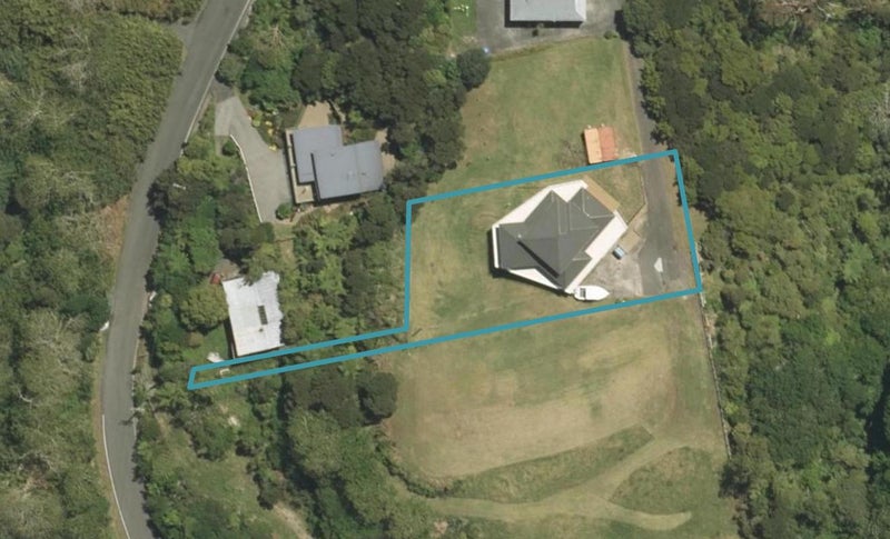 49 Bay View Road, Whangarei - Carousel 1