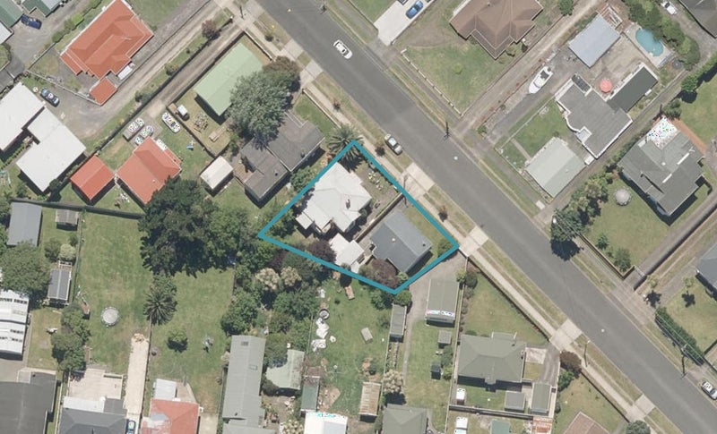 5 Kings Avenue, Gonville, Whanganui - Carousel 1