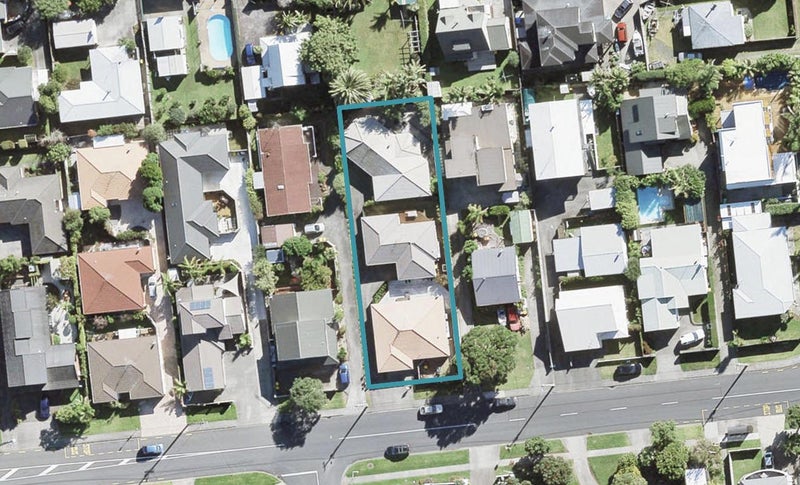 1/65 Bay Street, Red Beach, Whangaparāoa - Carousel 1
