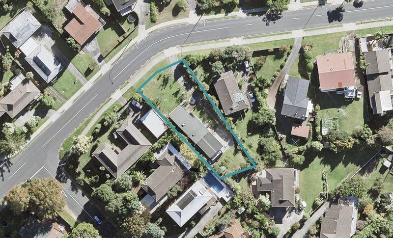 114 Glamorgan Drive, Torbay, Auckland - Carousel 1