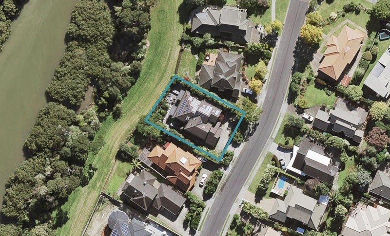 30 Landing Drive, Albany, Auckland - Carousel 1