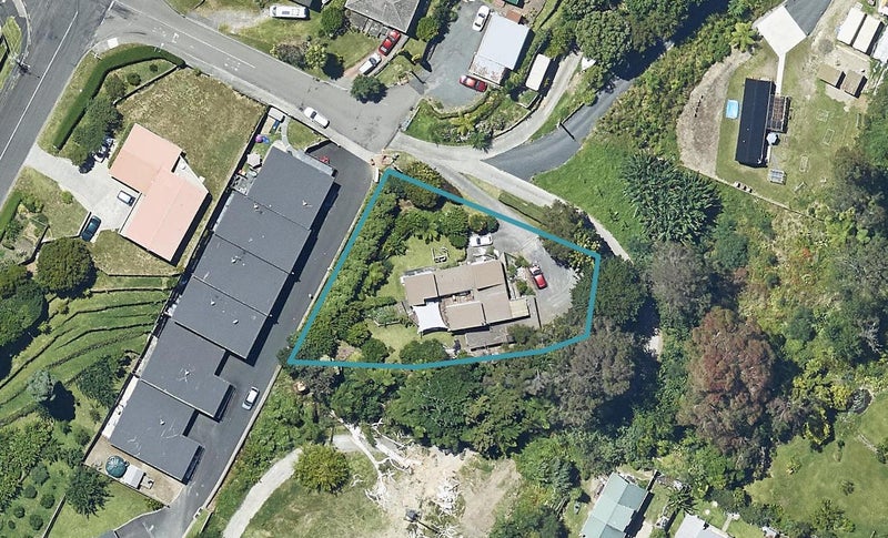 18 Sheppard Street, Gate Pa, Tauranga - Carousel 1