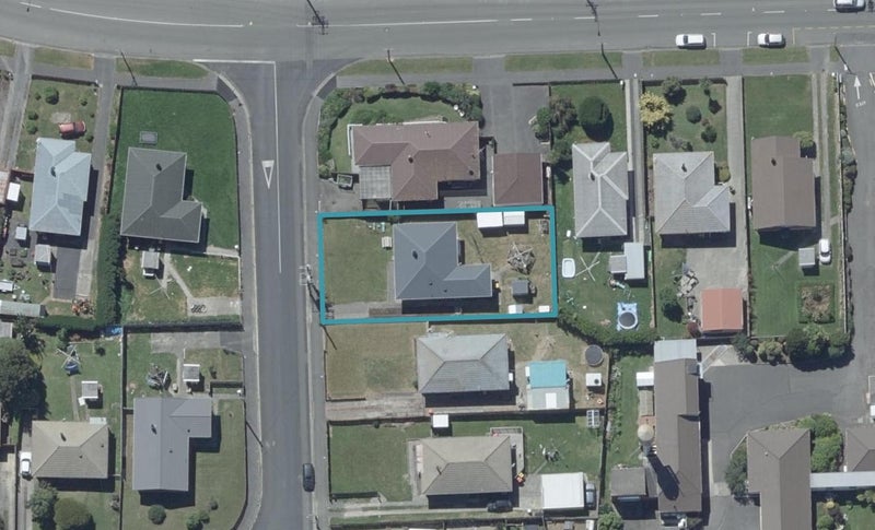 64 Saunders Street, Brockville, Dunedin - Carousel 1