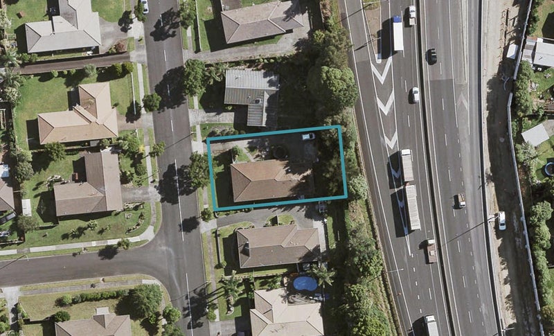 49 Brylee Drive, Conifer Grove, Takanini - Carousel 1