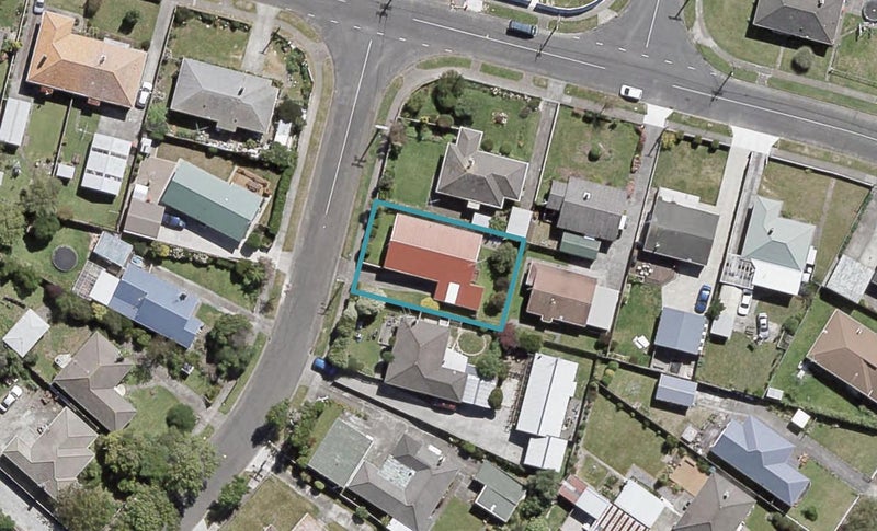 2 Foster Street, Taita, Lower Hutt - Carousel 1