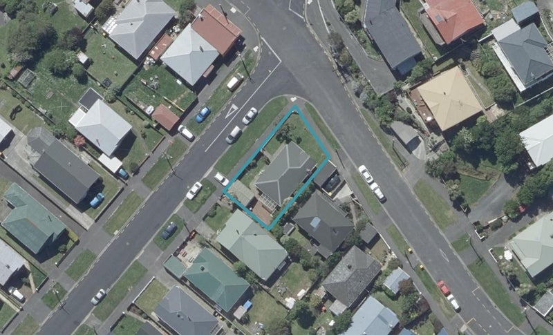 1 Crest Street, Tainui, Dunedin - Carousel 1