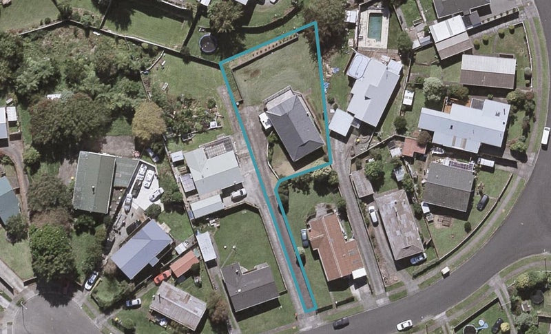 32 Sole Avenue, Bell Block, New Plymouth - Carousel 1