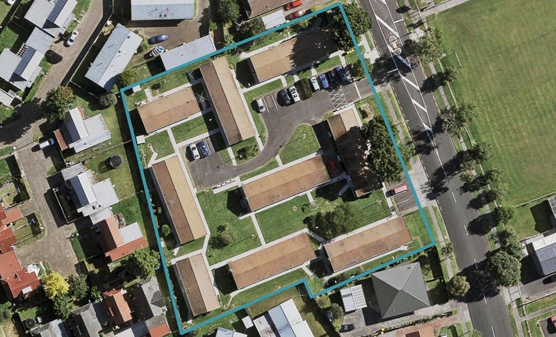 12A/18 Inverell Avenue, Wiri, Auckland - Carousel 1