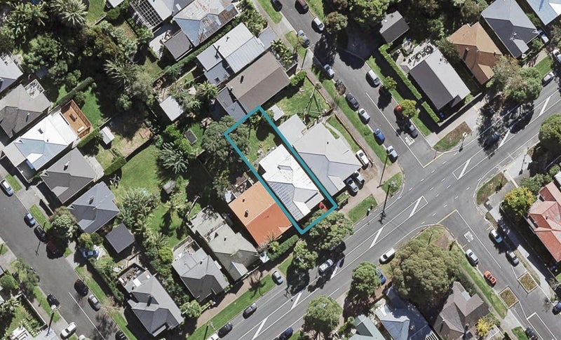 87 Williamson Avenue, Grey Lynn, Auckland - Carousel 1