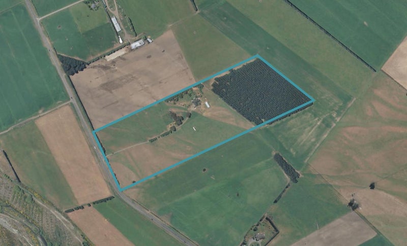 2726 North Rakaia Road, Rakaia - Carousel 1