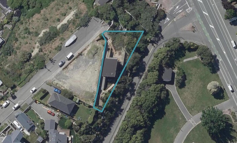 1 Moncks Spur Road, Redcliffs, Christchurch - Carousel 1