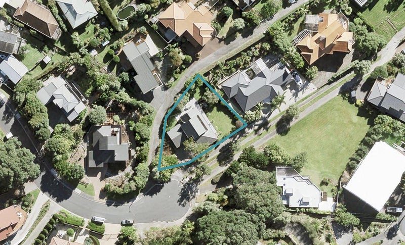 18 Whale Cove, Stanmore Bay, Whangaparaoa - Carousel 1
