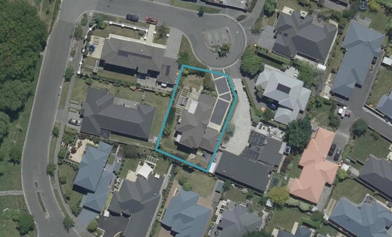 4 Berisdale Place, Harewood, Christchurch - Carousel 1