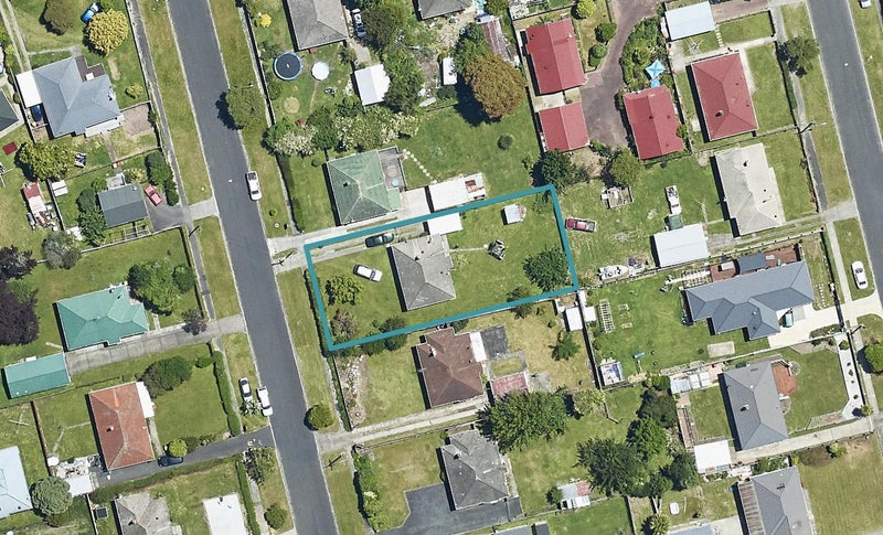 27 Puriri Crescent, Hillcrest, Rotorua - Carousel 1