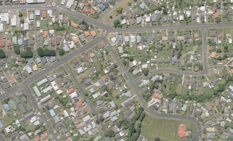83 Raine Street, Whanganui East, Whanganui - Carousel 1