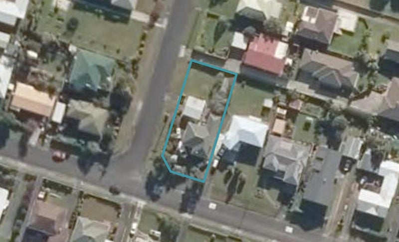 2 Tainui Street, Onerahi, Whangarei - Carousel 1