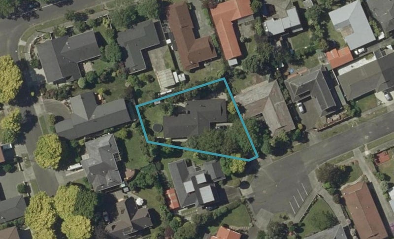 7 Coronet Place, Awapuni, Palmerston North - Carousel 1
