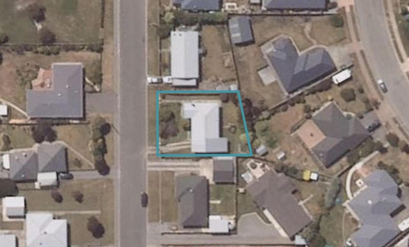 16 Gordon Street, Weston, Oamaru - Carousel 1