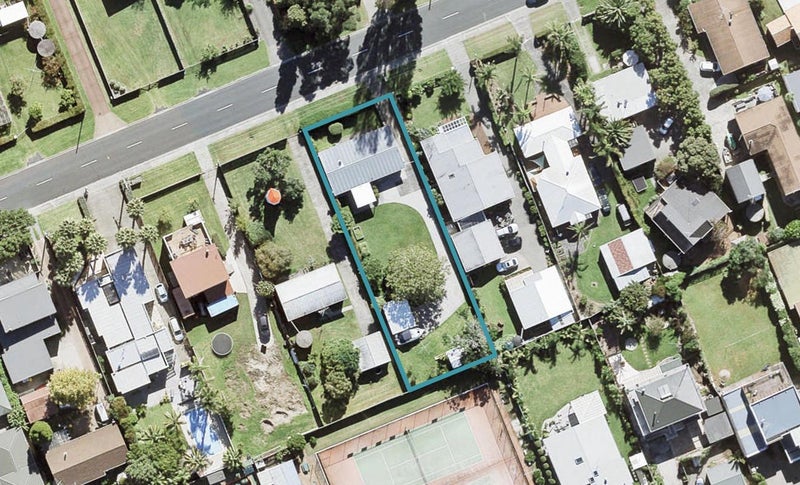 36 Laurence Street, Manly, Whangaparāoa - Carousel 1