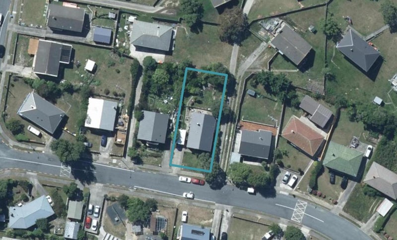9 Kalingo Street, Waitangirua, Porirua - Carousel 1