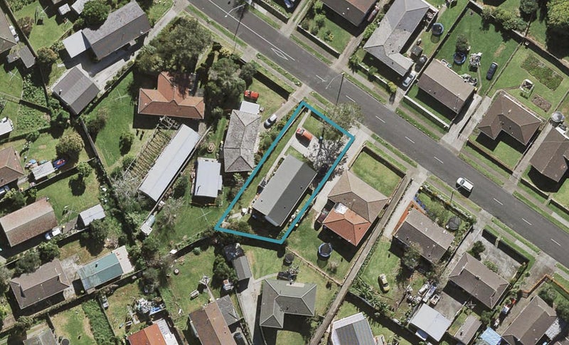 76 Yates Road, Mangere East, Auckland - Carousel 1