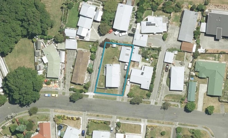 15 Endeavour Street, Riversdale, Blenheim - Carousel 1