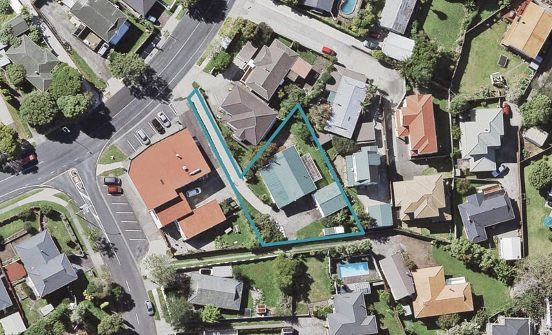 54 Priestley Drive, Bucklands Beach, Auckland - Carousel 1