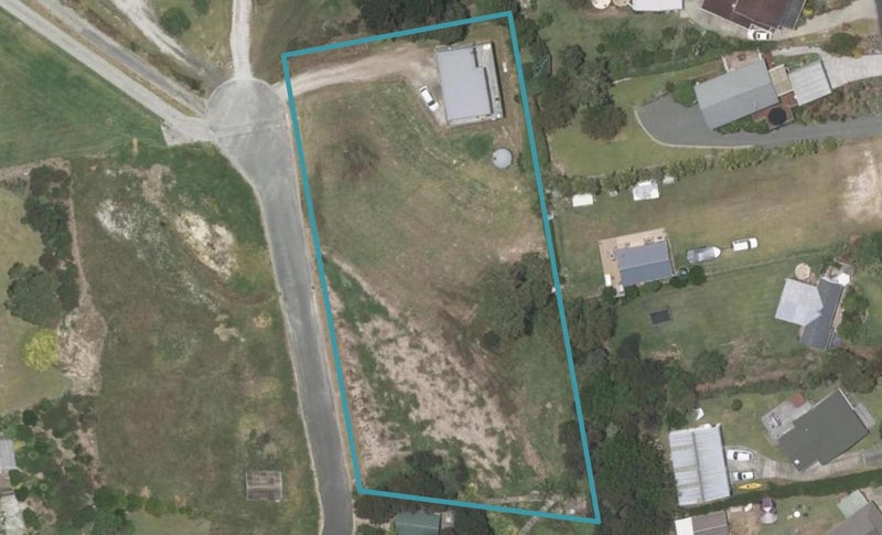 10 Lee Place, Mangawhai Heads, Mangawhai - Carousel 1