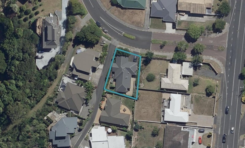 5 Greenfield Drive, Western Heights, Hamilton - Carousel 1