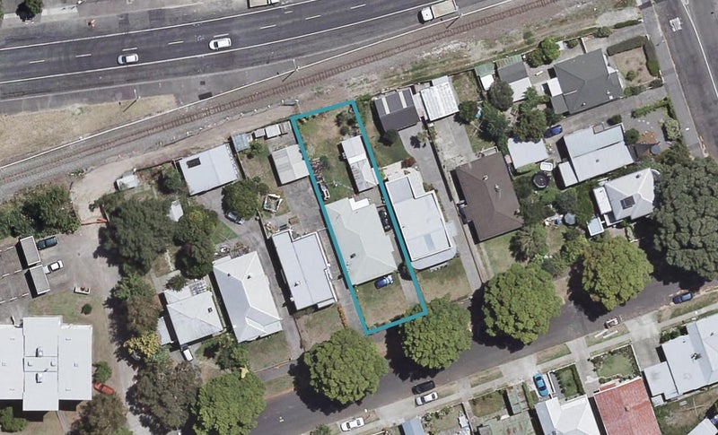 8 Carnell Street, Napier South, Napier - Carousel 1