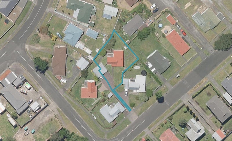 33A Wembley Place, Whanganui East, Whanganui - Carousel 1