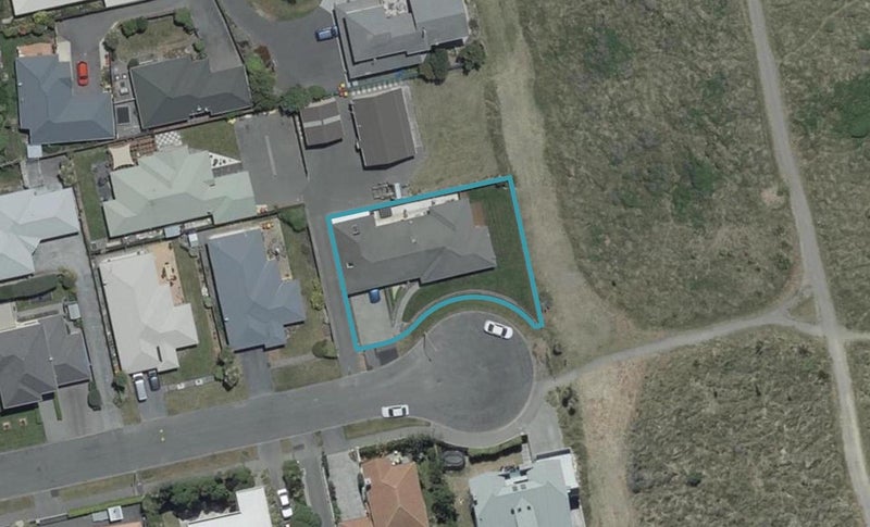 15 Stout Street, Waimairi Beach, Christchurch - Carousel 1