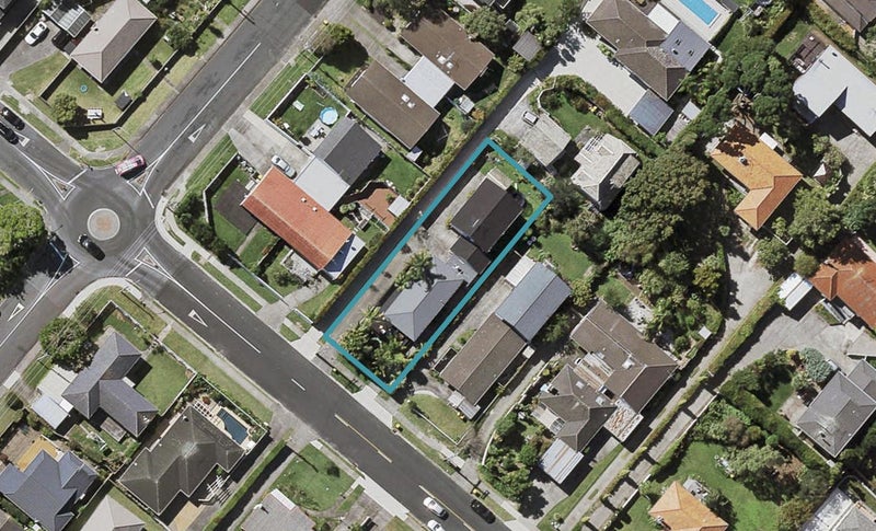 2/138 Nile Road, Milford, Auckland - Carousel 1