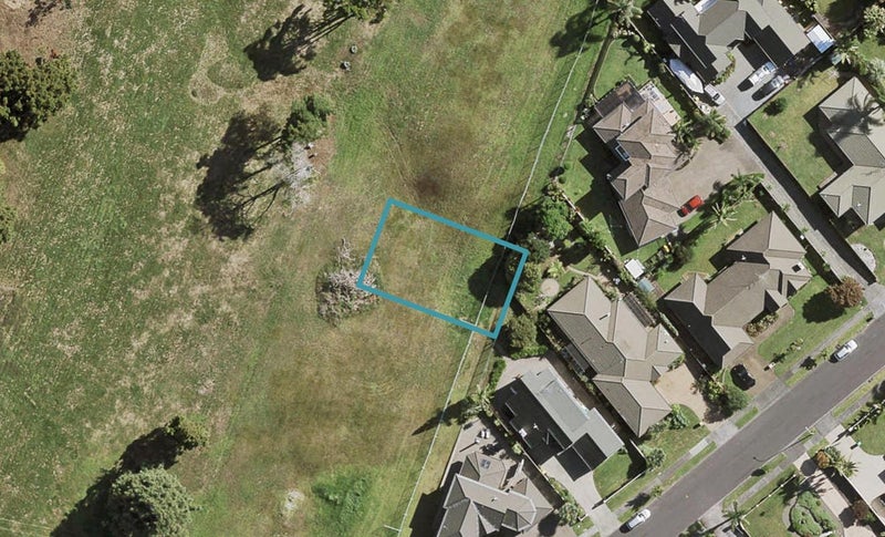 84 Waituarua Drive, Takanini, Auckland - Carousel 1